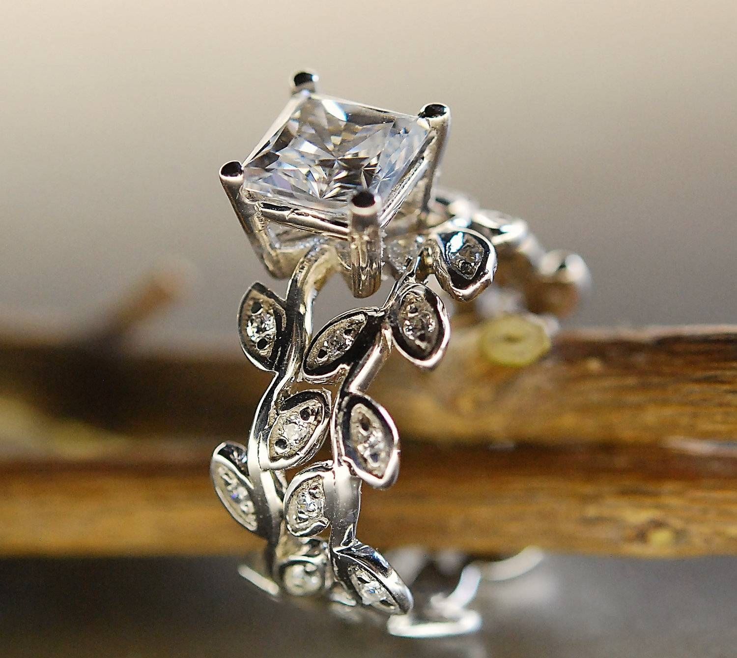 Engagement Rings : Awesome Unique Engagement Rings Pomellato Have Pertaining To Unusual Wedding Rings Designs (View 9 of 15)