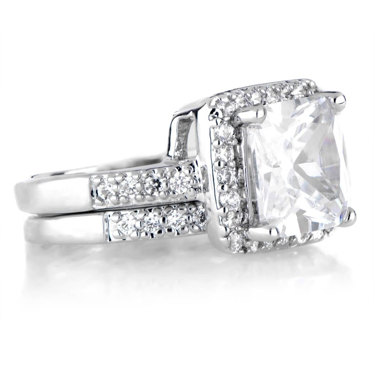 Cubic Zirconia Halo Princess Cut Wedding Ring Set With Platinum Cubic Zirconia Wedding Rings (View 14 of 15)