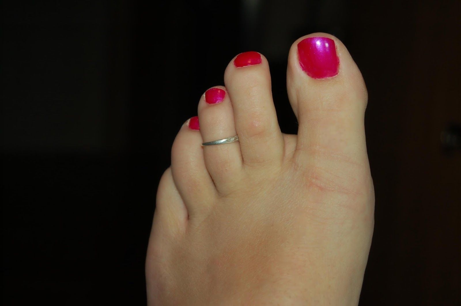 It's Ok For Men To Have Painted Nails In Public: What About Toe Within Most Popular Cute Toe Rings (View 2 of 15)