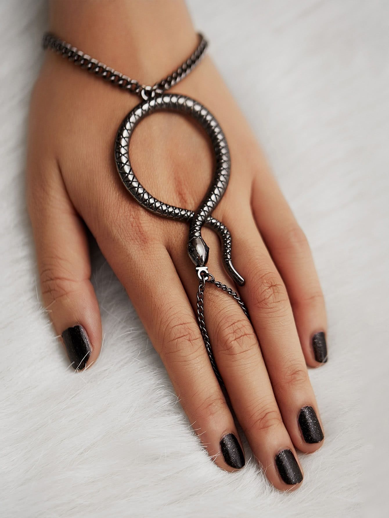 Snake Design Toe Ring Chain Bracelet  Shein(sheinside) | Pretty For 2017 Snake Toe Rings (View 6 of 15)