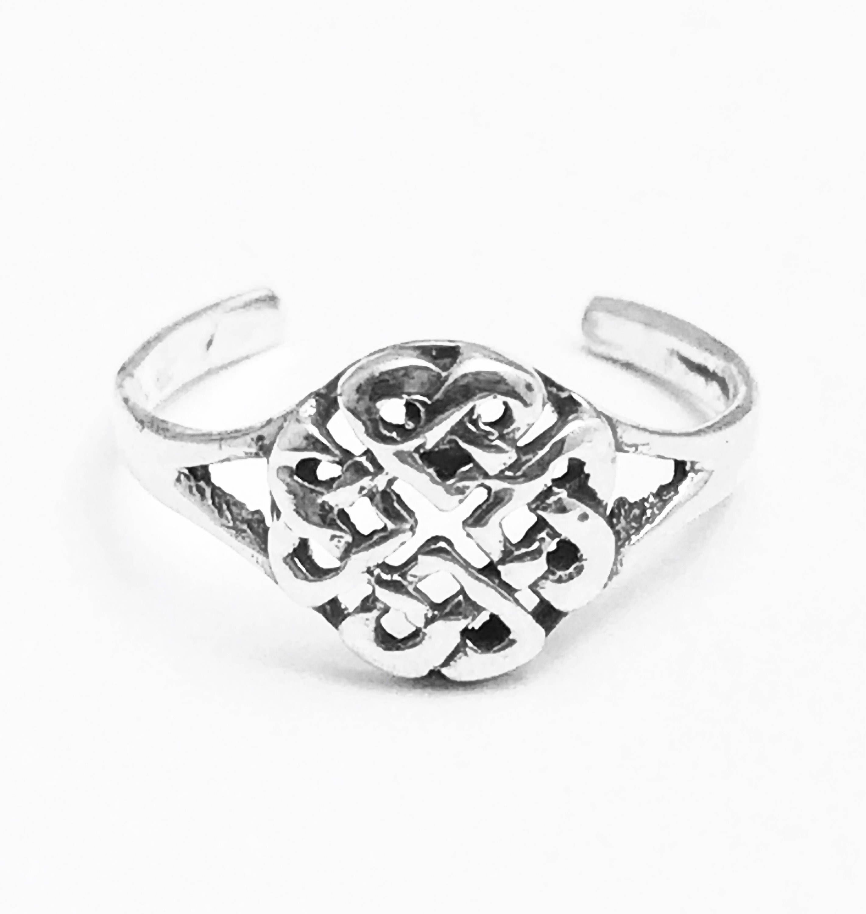 Sterling Silver Celtic Heart Entwined Toe Rings (View 11 of 15)
