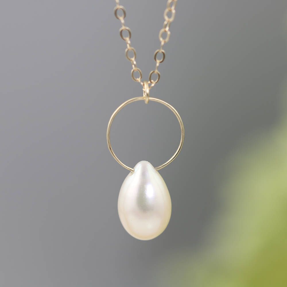 14k Gold Circle And Pearl Teardrop Pendant – Delicate Gold Necklace With  White Pearl – Solid Yellow Gold Wire Hoop Necklace – Ready To Ship Throughout Most Recently Released Offset Freshwater Cultured Pearl Circle Necklaces (View 7 of 25)