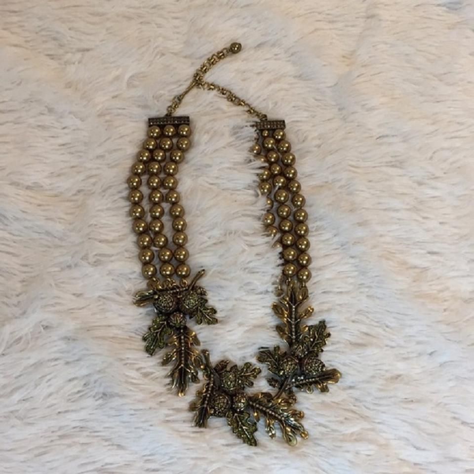 Gold Green Oak Leaf Necklace In 2020 Oak Leaf Necklaces (View 20 of 25)