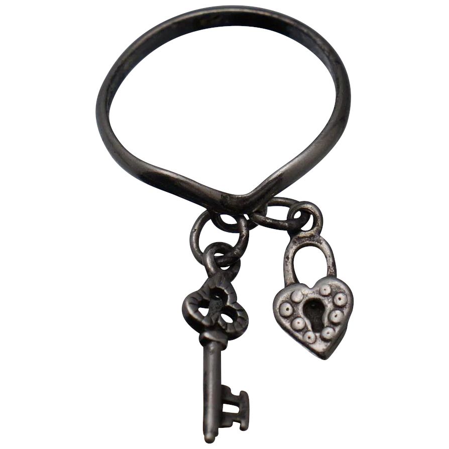 Heart Padlock And Key Sterling Ring Sz  (View 13 of 25)