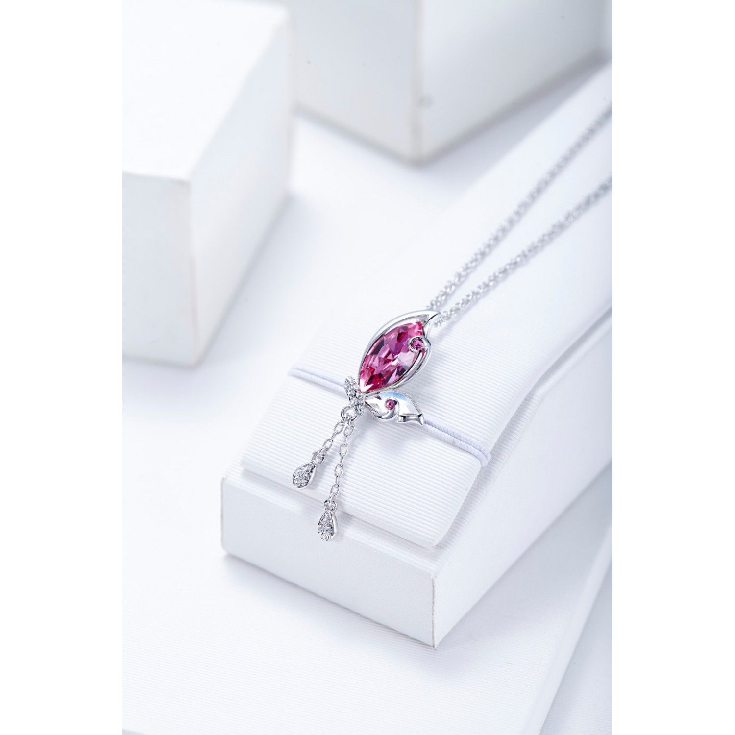Monemel Swarovski Elements Pink Butterfly Necklace – Fiyatı – 350,00tl In Latest Pink Butterfly Locket Element Necklaces (View 21 of 25)