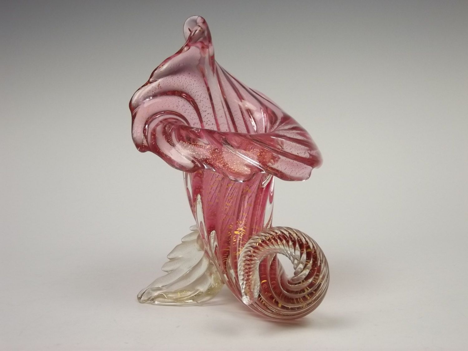 Murano Vetreria Archimede Seguso Cranberry Glass Cornucopia Vase Intended For Most Recently Released Pink Murano Glass Leaf Rings (View 18 of 25)