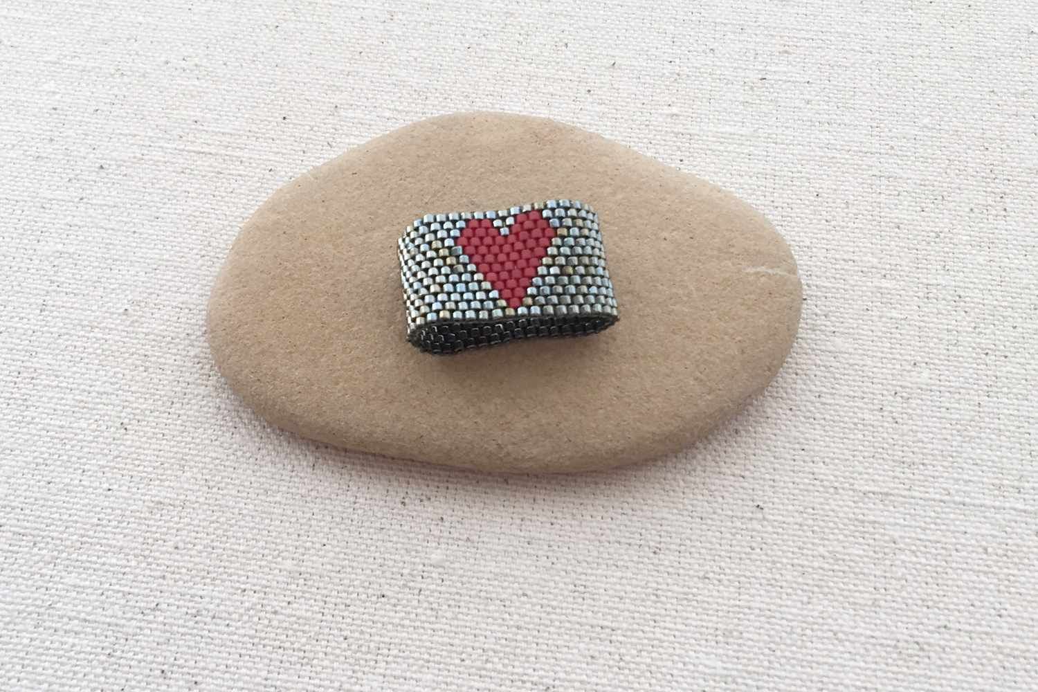 Peyote Stitch Heart Beaded Ring Pattern And Tutorial With Newest Clear Heart Beaded Rings (View 15 of 25)