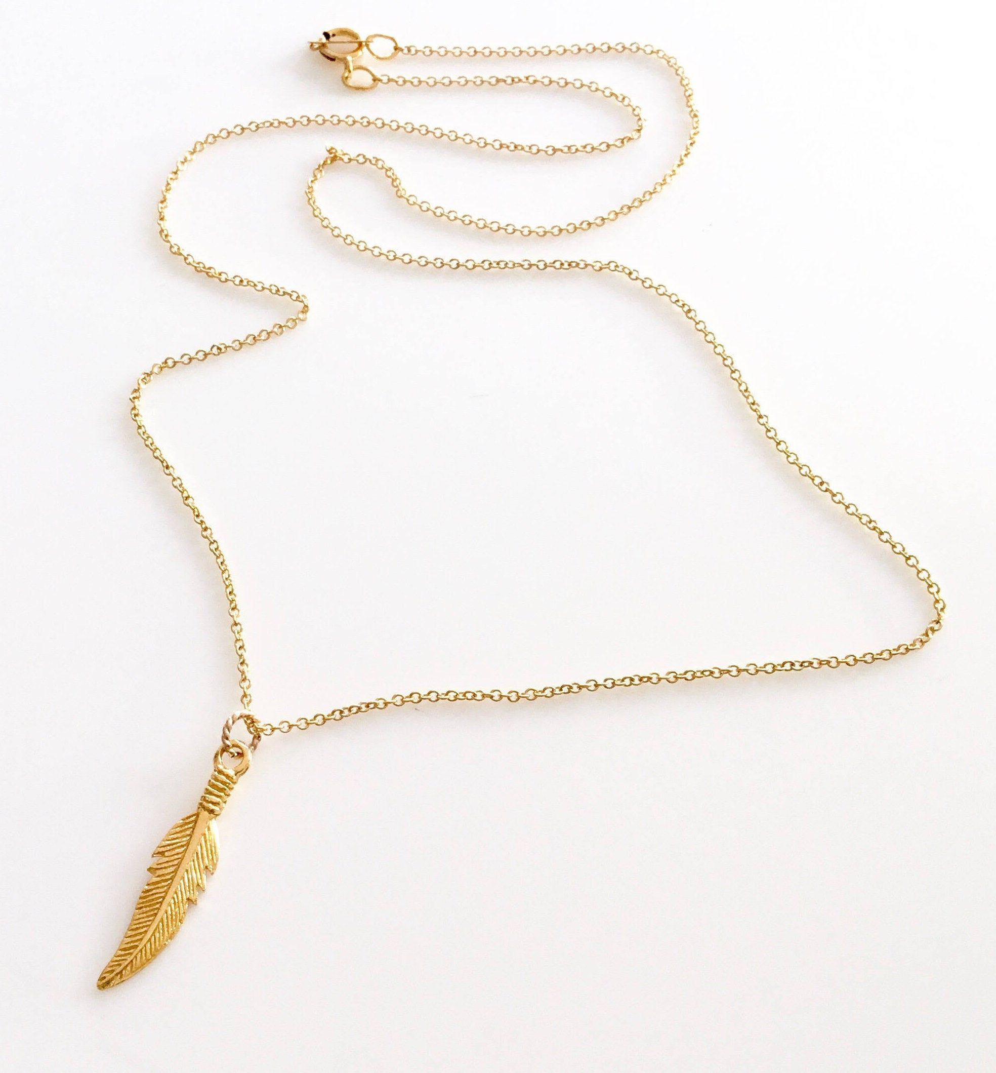 Single Feather On Chain – Simple Gold Feather Necklace – Good Luck Necklace  – Feather Choker – Bohemian Choker – Memory Necklace – White In Most Recently Released Single Feather Pendant Necklaces (View 7 of 25)
