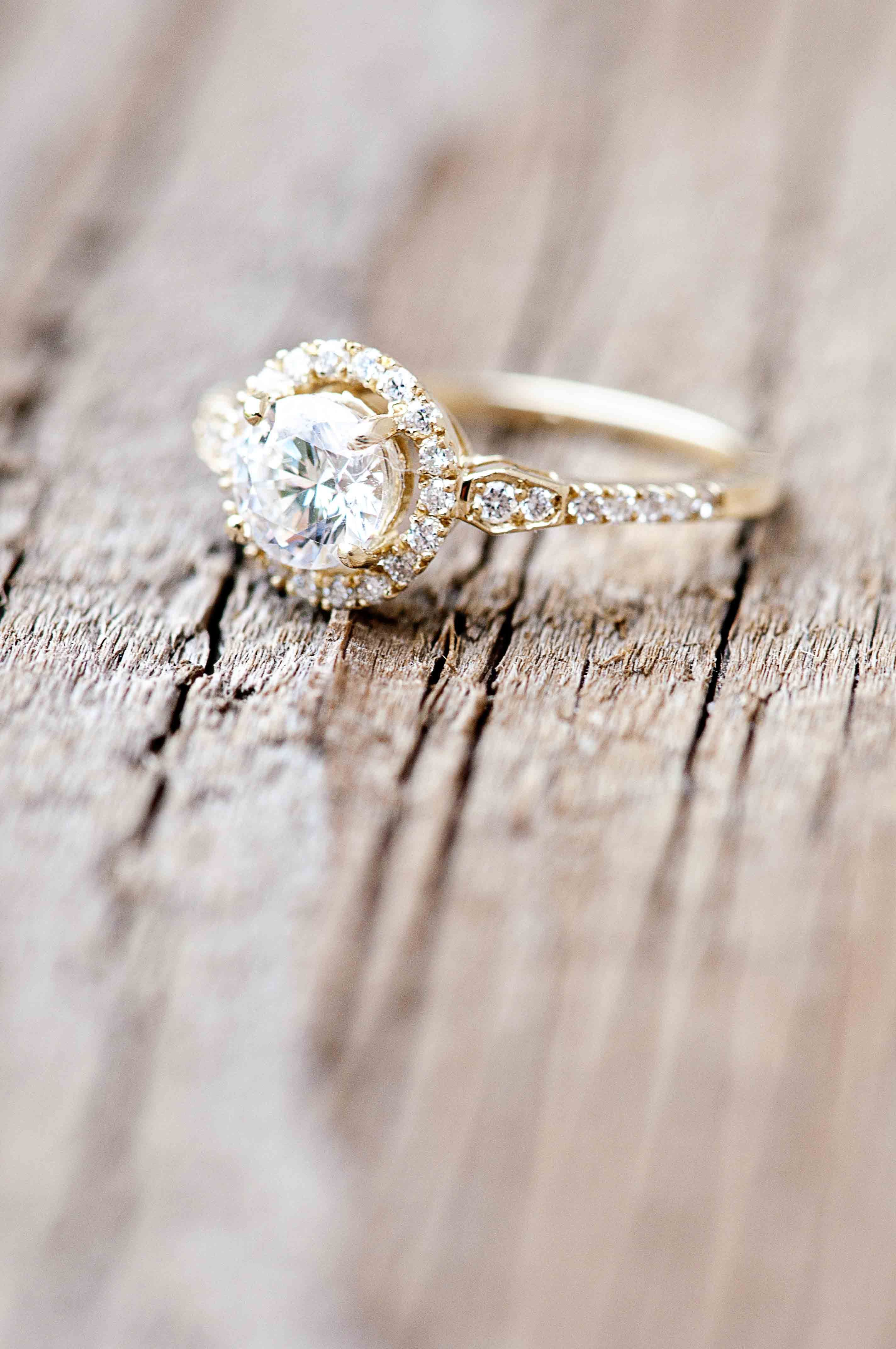 Vintage Ring | Wedding | Wedding, Wedding Rings, Wedding Rings Vintage Within Newest Vintage Circle Rings (View 4 of 25)