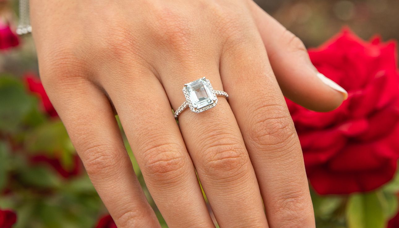 A Roundup Of Our Best Aquamarine Engagement Rings – Learn & Shop | Shiels In Aquamarine And Diamond Rings (View 20 of 25)