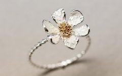 Classic Daisy Flower Band Rings