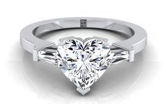 Heart-shaped Engagement Rings with Tapered Baguette Side Stones