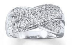 25 Best Diamond Anniversary Rings for Her